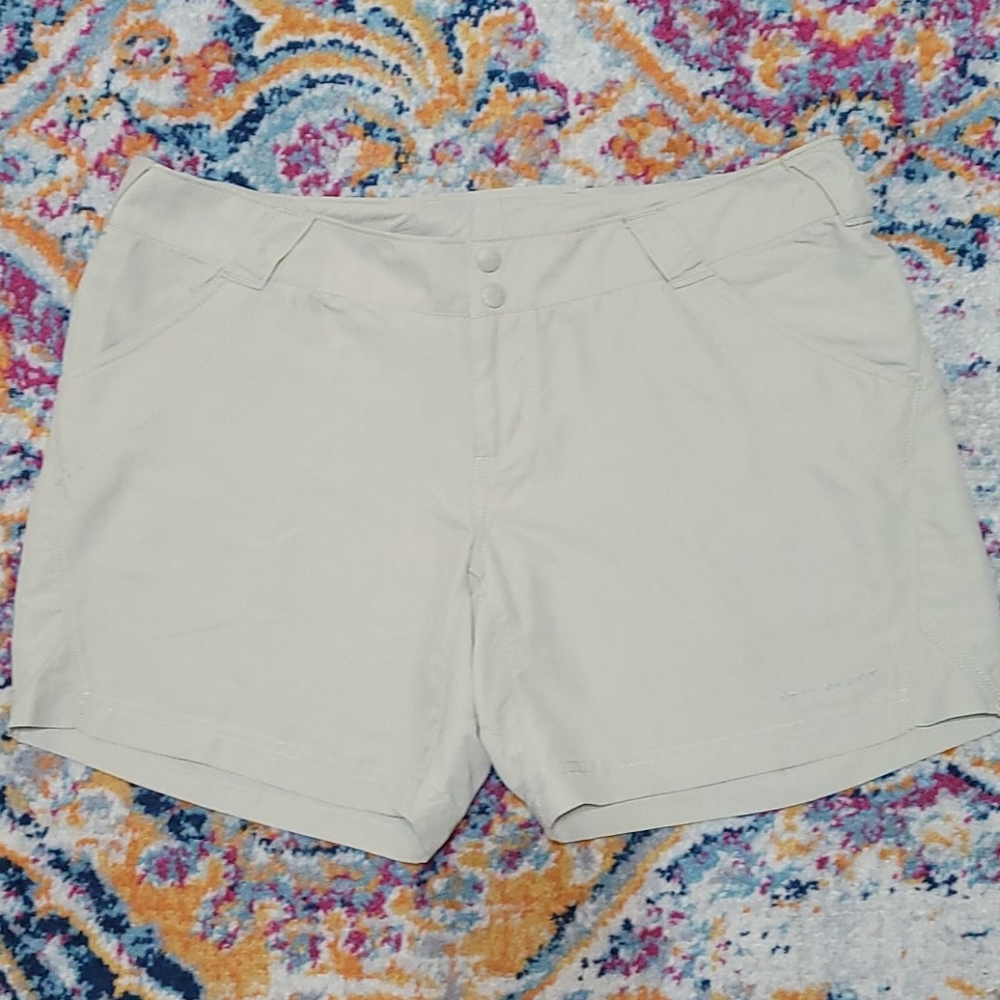 Columbia Shorts